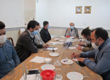 جوانان باید ناظر بر عملکرد مسئولین باشند