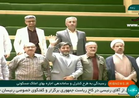 Hojjat al-Islam Dr. Falahi hosted the commanders of the Holy Defense of Hamedan in the Islamic Council